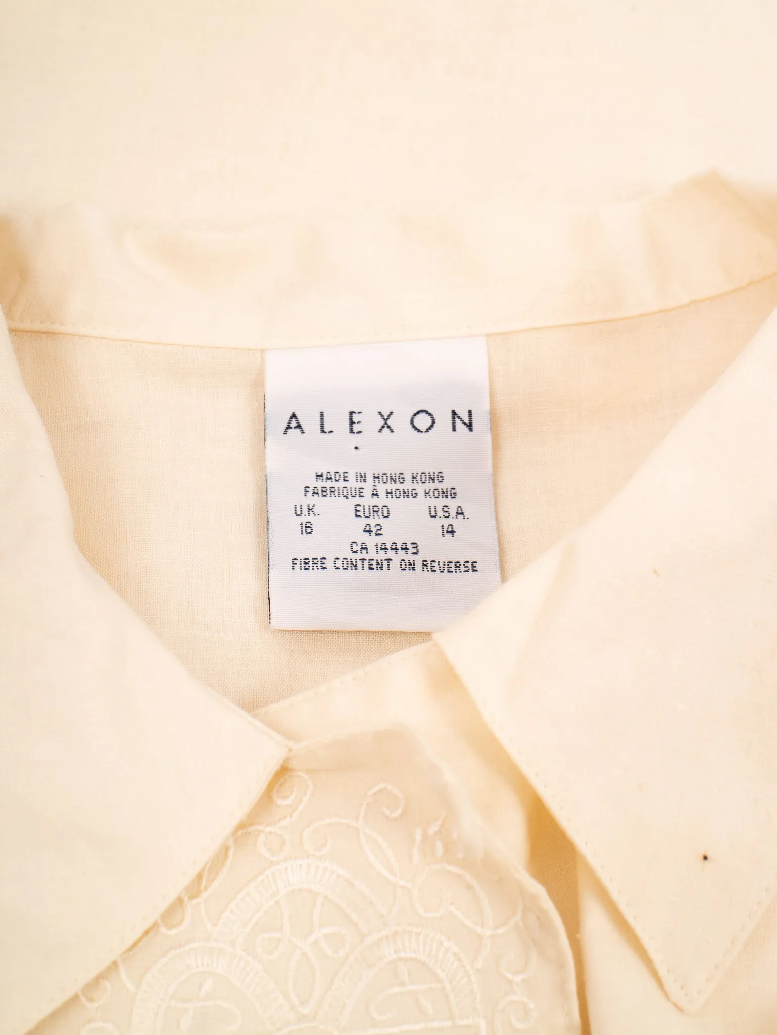 1990's ALEXON embroidered linen t shirt