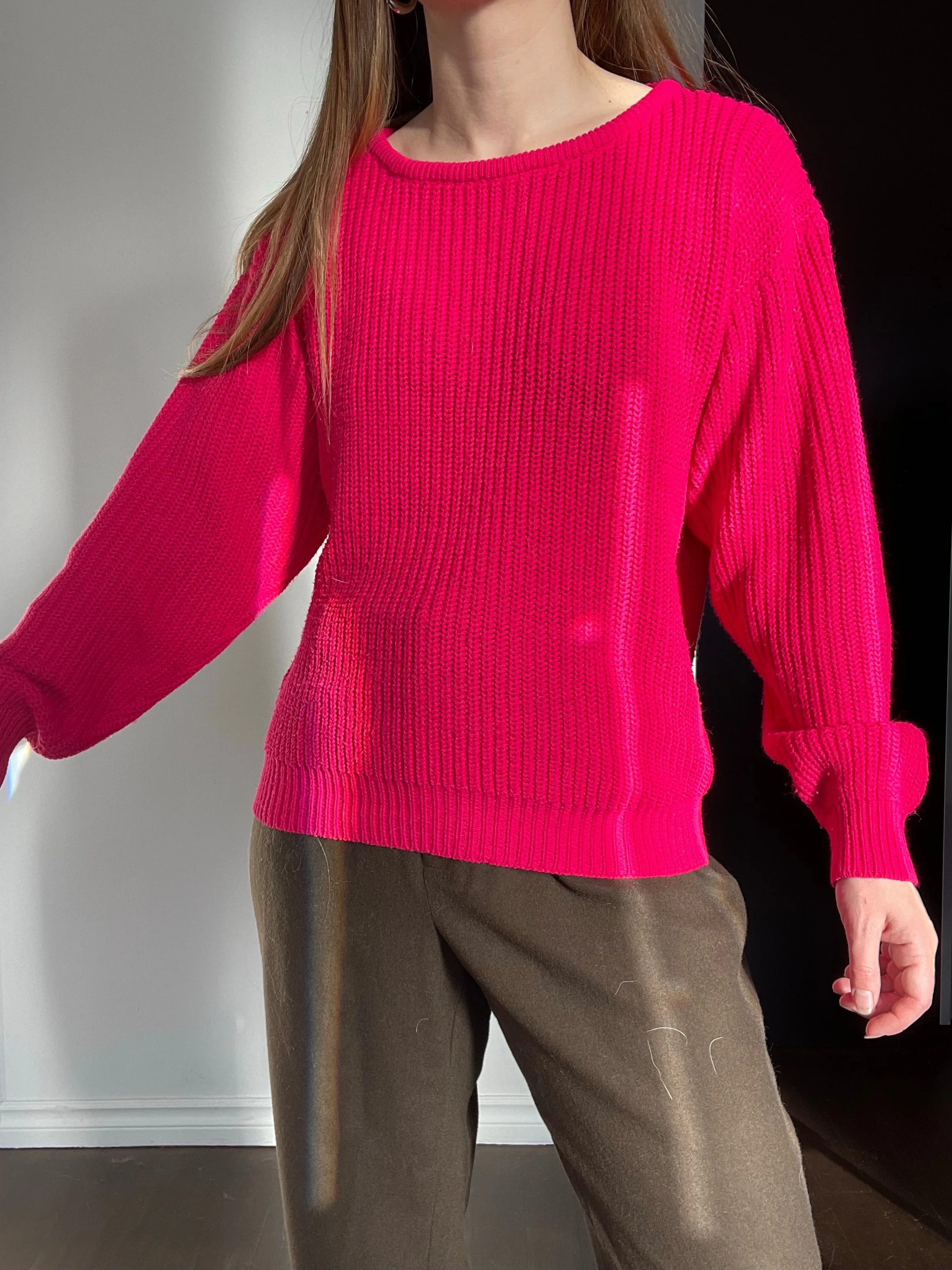 80s Fuchsia Crew Neck Knit - M