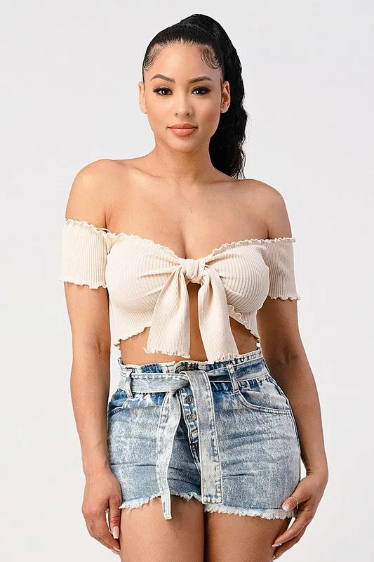 CHIC RIBBED KNIT OFF SHOULDER FRONT-TIE CROP TOP