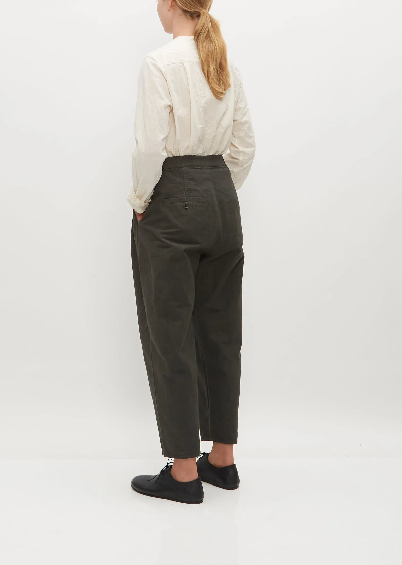 Cotton Ramie Tapered Pants — Khaki