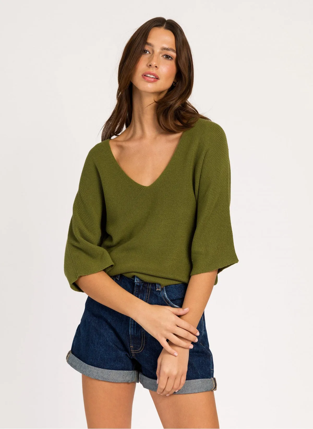 Lenono Knit Sweater: Olive