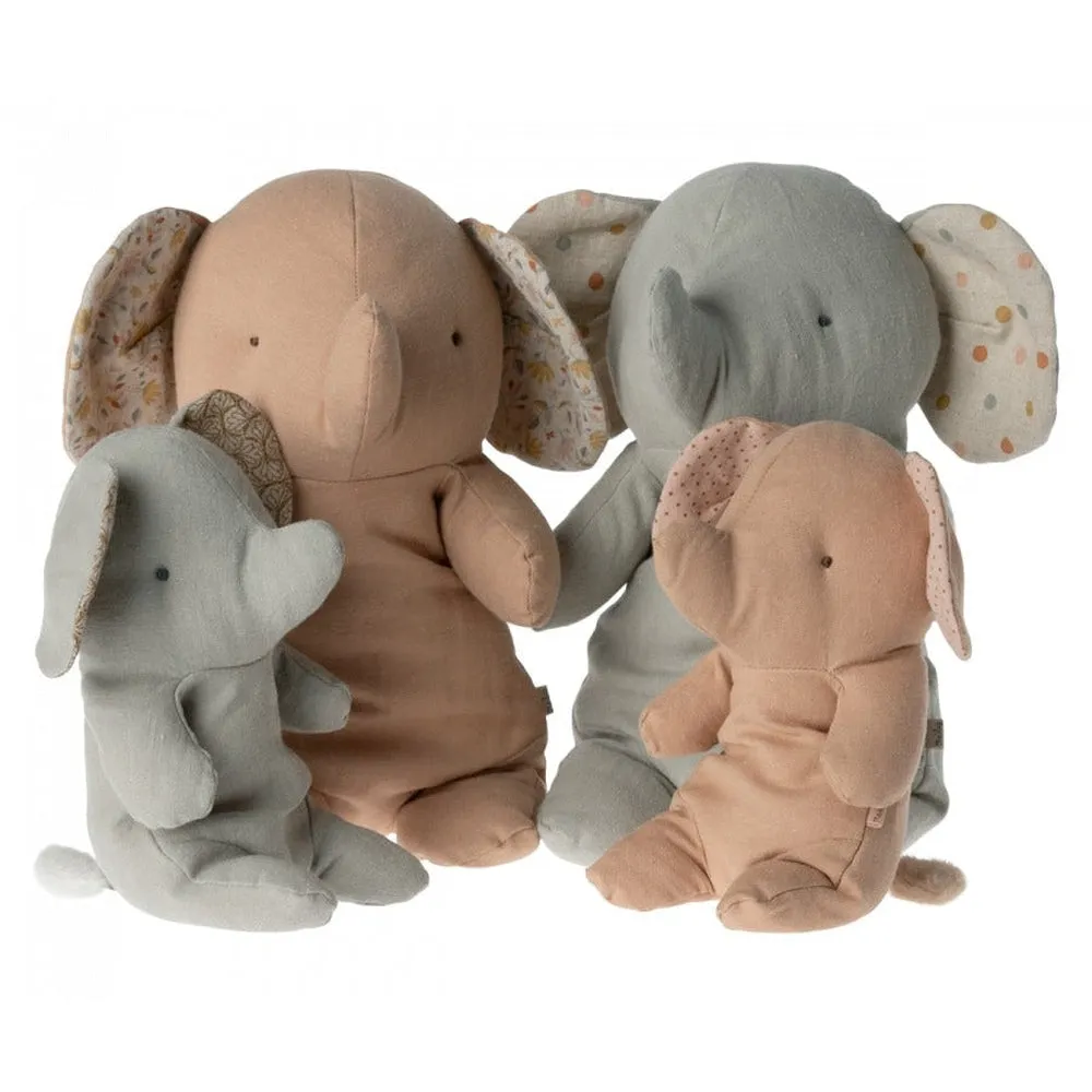 Maileg safari friends small elephant - grey