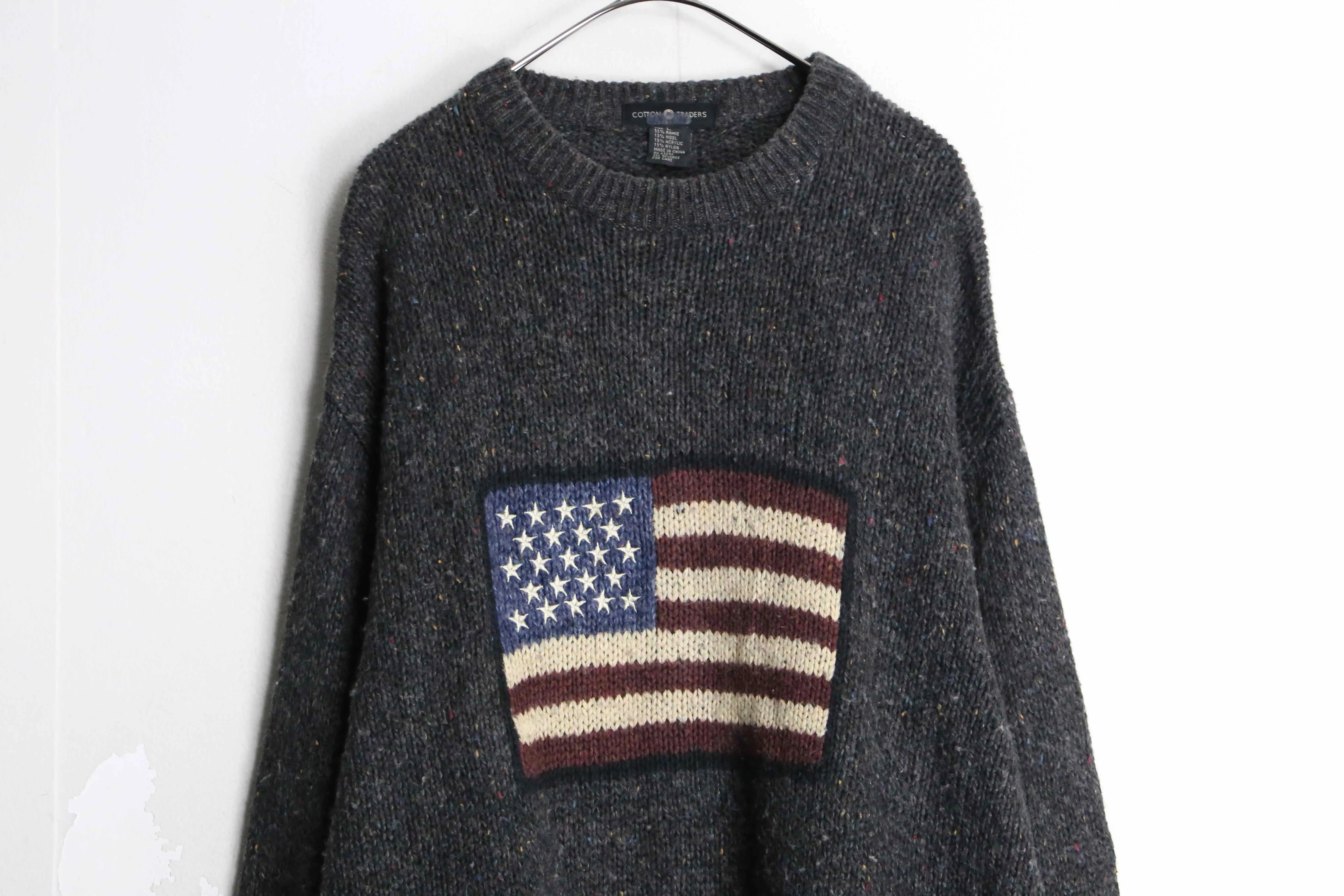 "cotton traders" glay color stars and stripes design knit