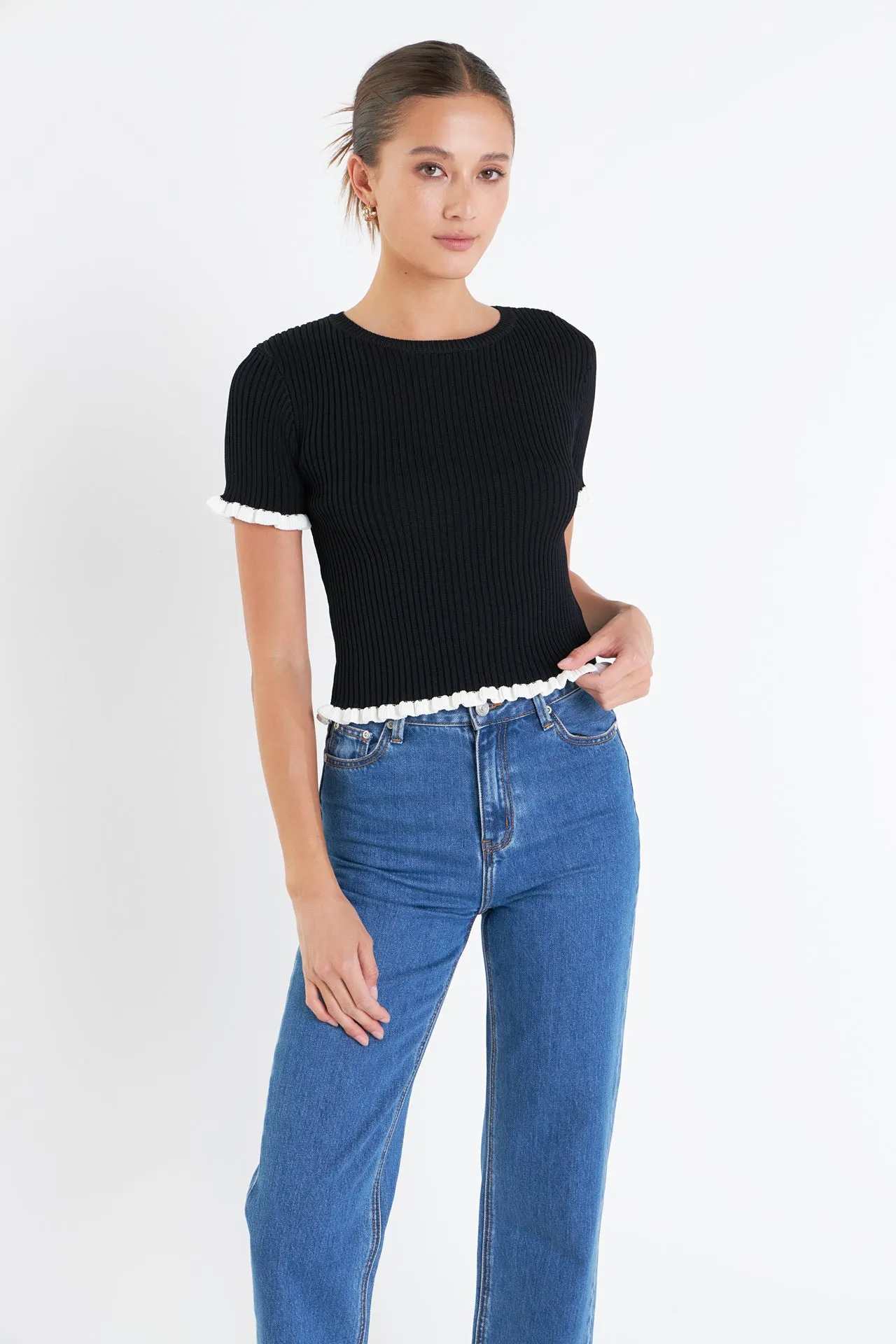 Ruffle Detailed Knit Top