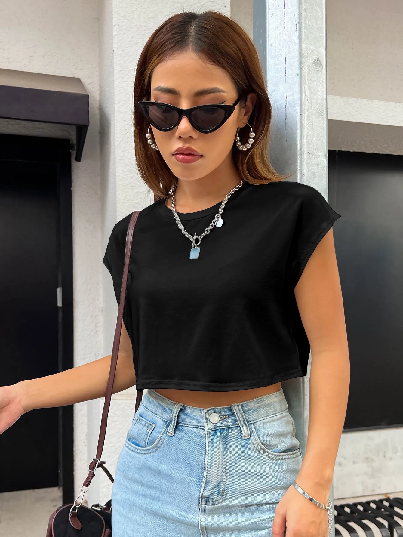 SHEIN Solid Batwing Sleeve Crop Tee