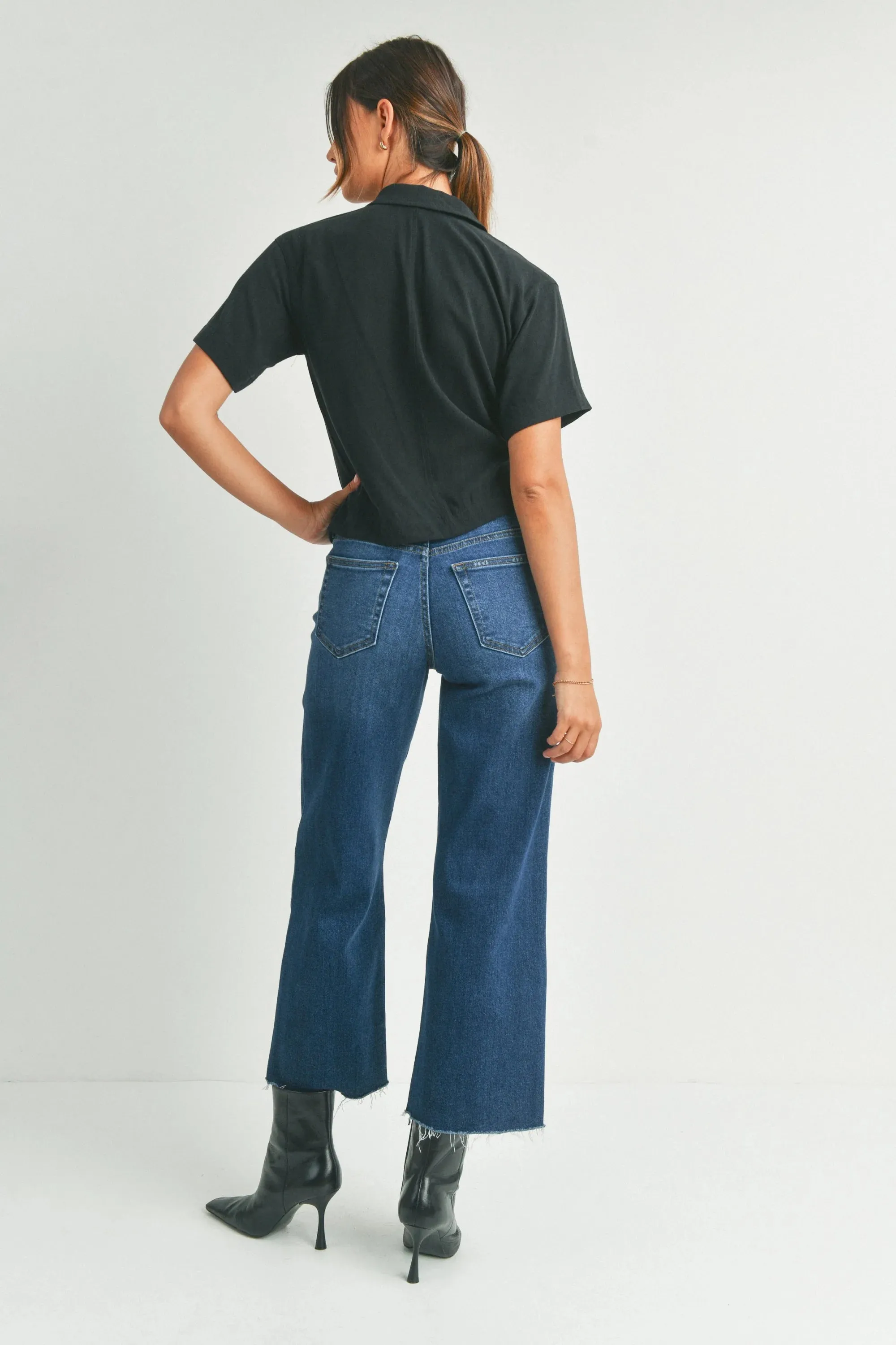 SLIM WIDE LEG DENIM JEANS WITH SCISSOR CUT HEM