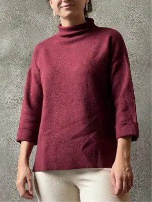 Tahari Cozy Wine Sweater - M