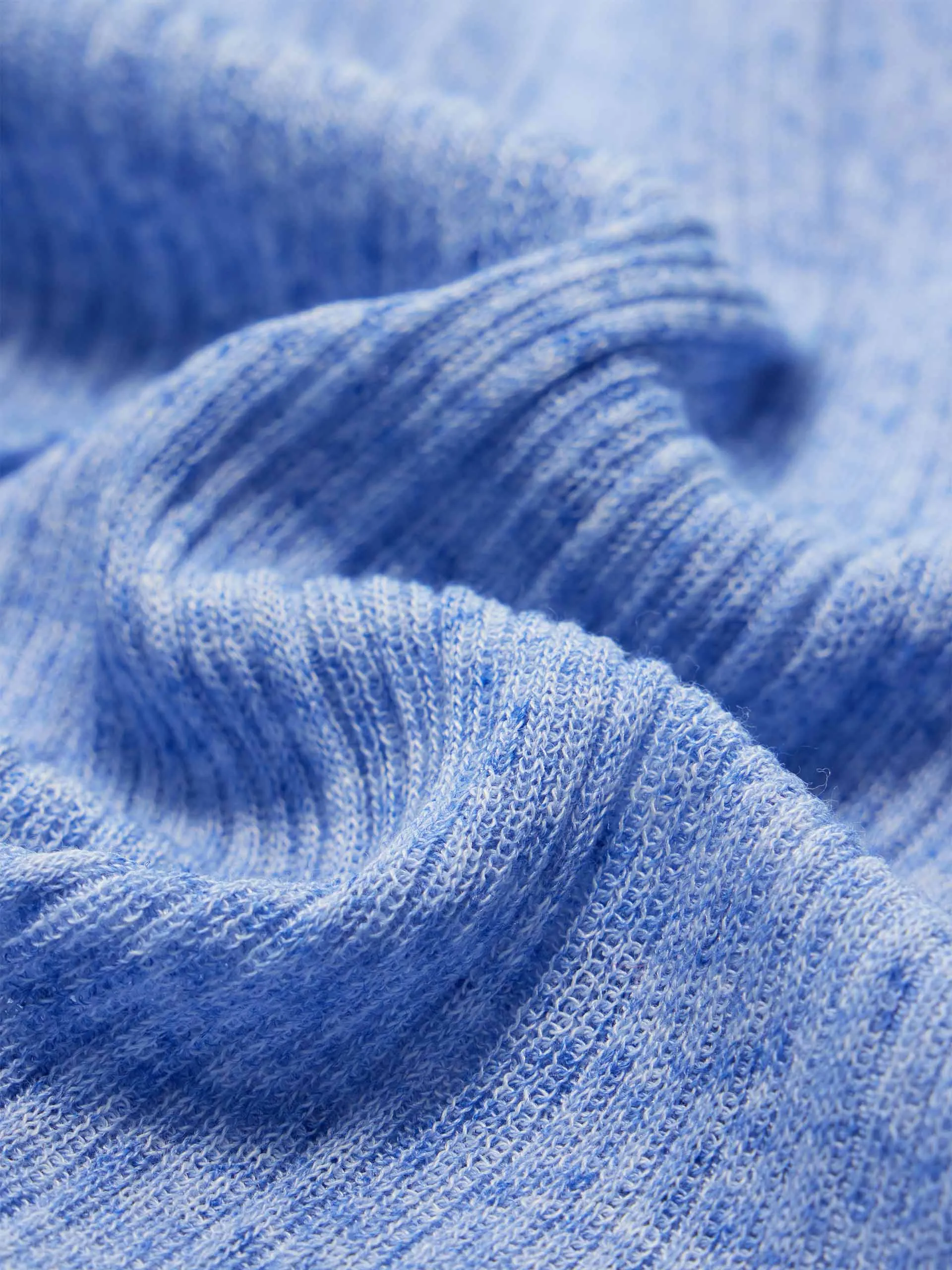 Twist Detail Knit Top