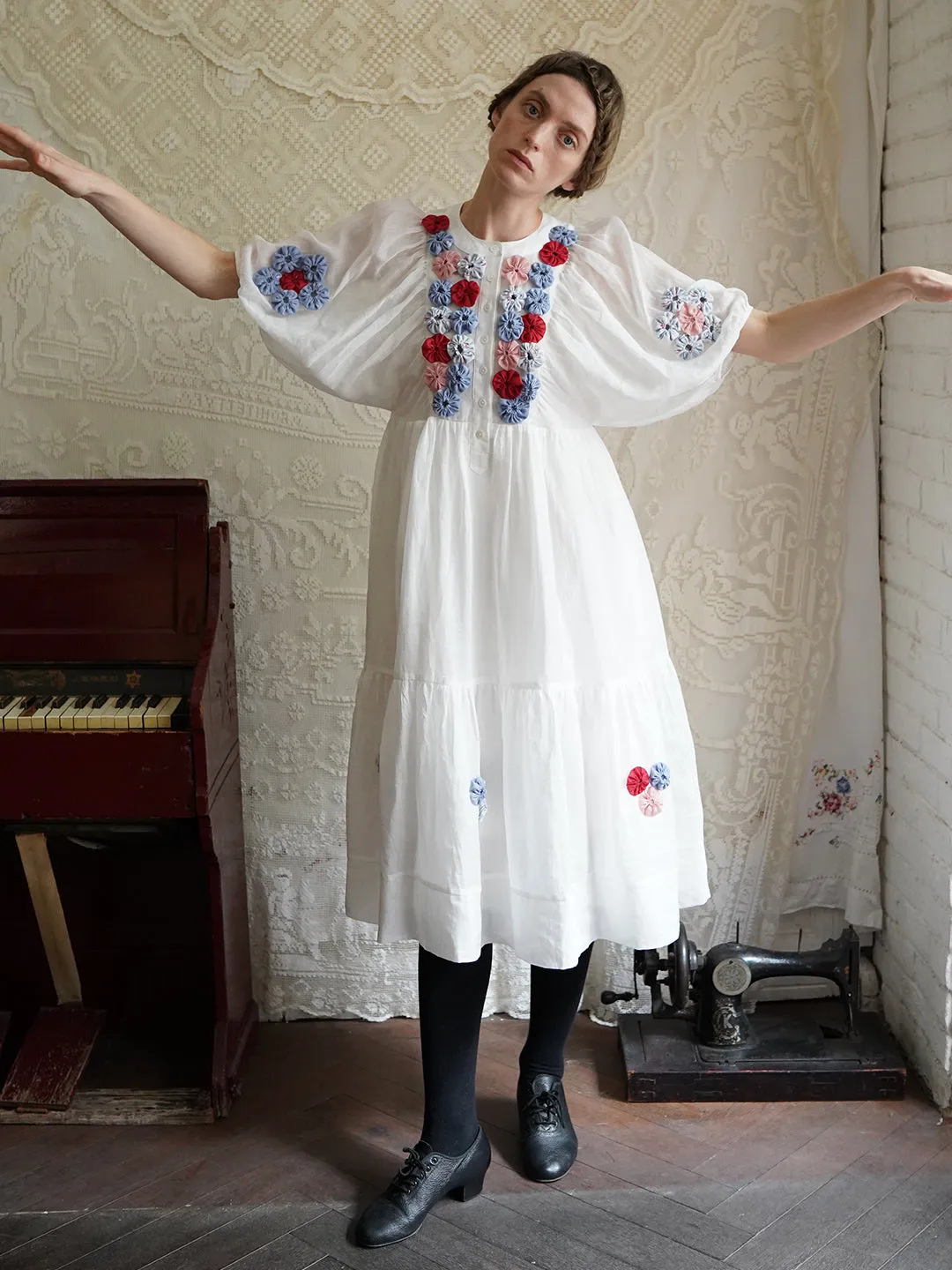 Unlogical Poem Folk Style Handmade Yoyo Flower Ramie Dress