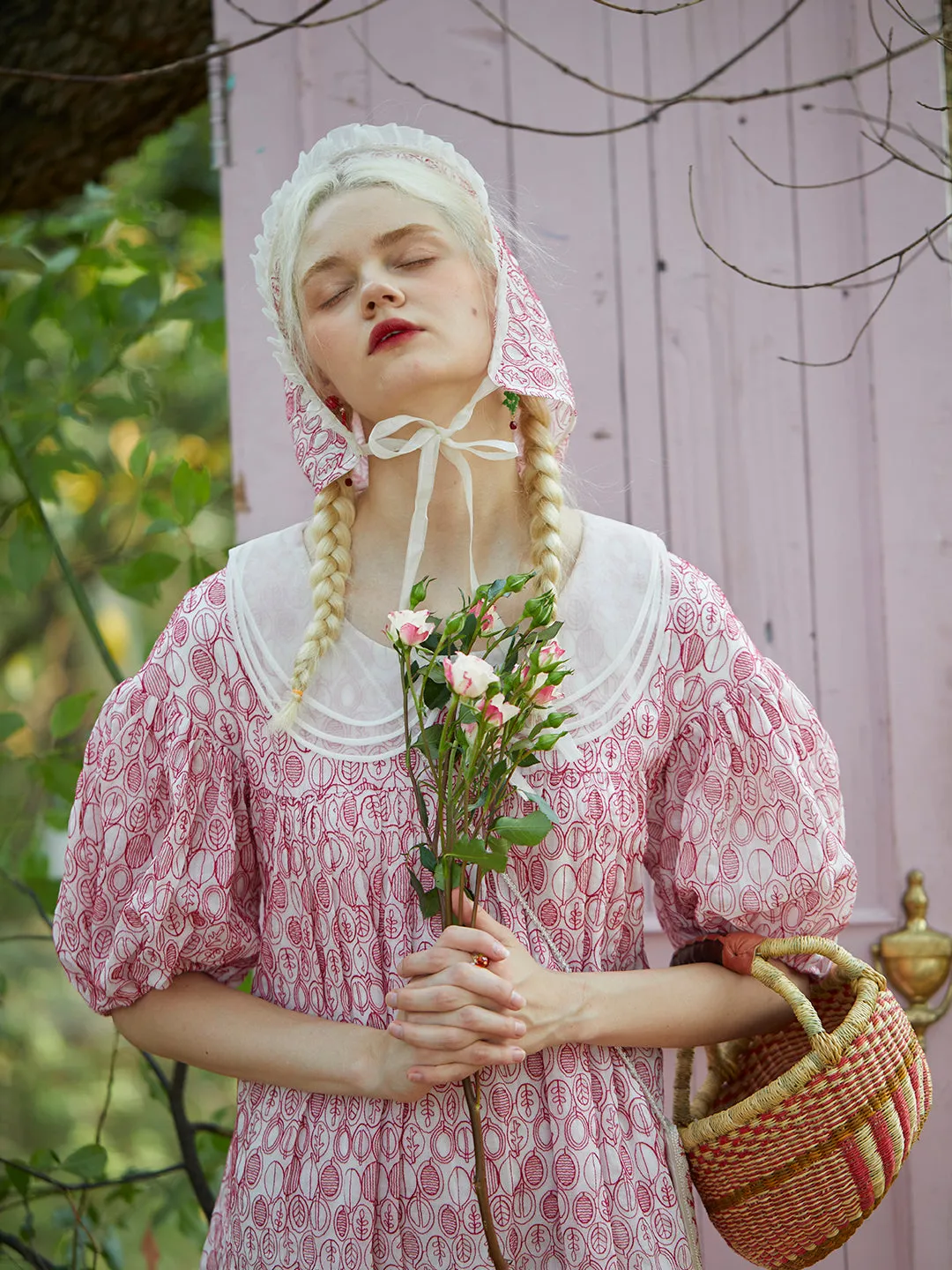 Unlogical Poem Vintage Ramie Embroidered Silk Organza Bonnet Hat