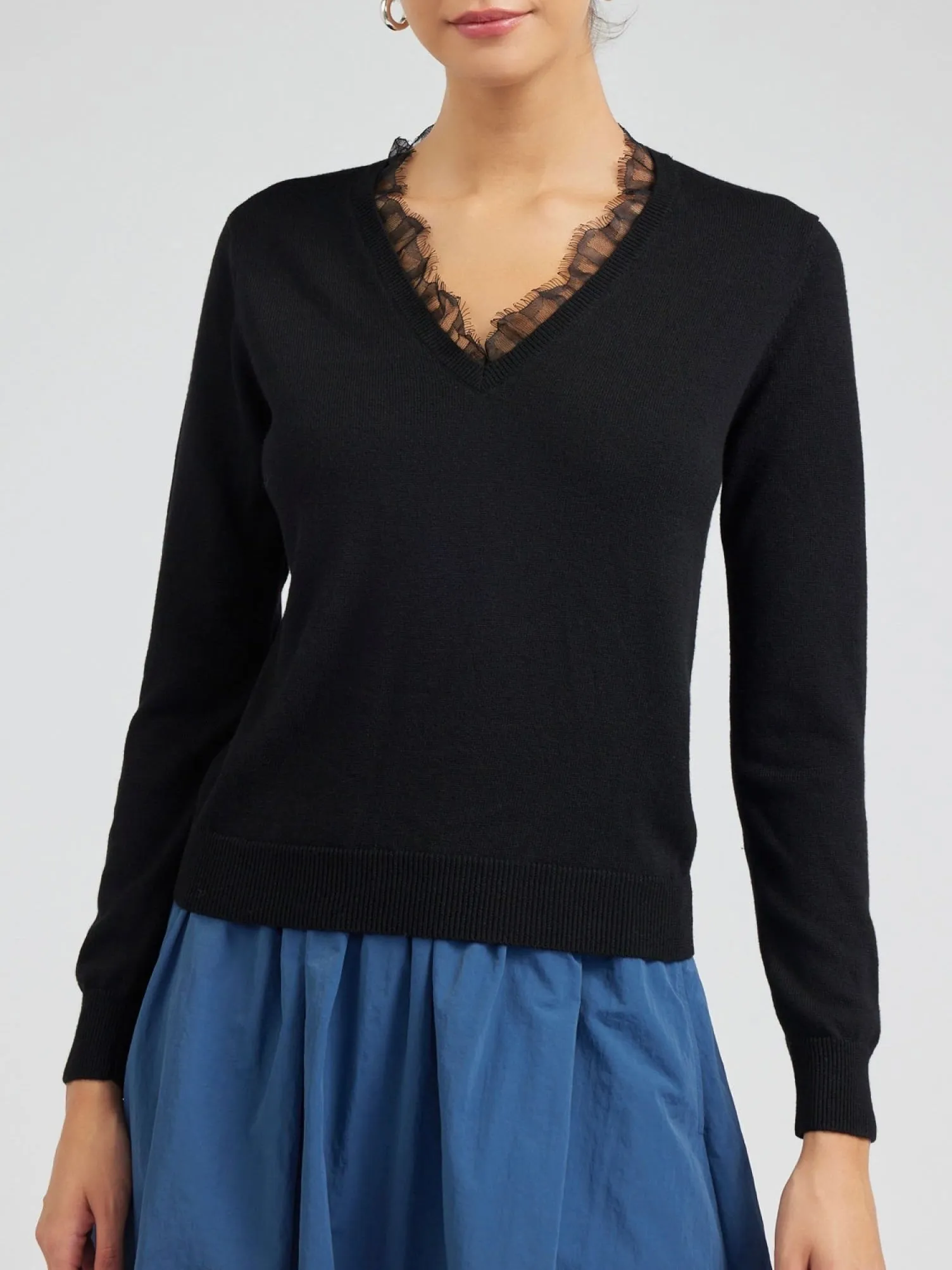 V-neck Sweater with Lace - Black