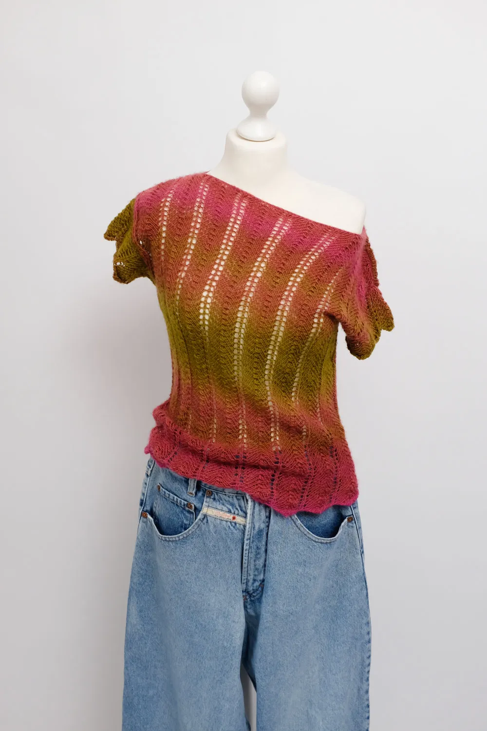 VINTAGE HANDMADE KNIT TOP