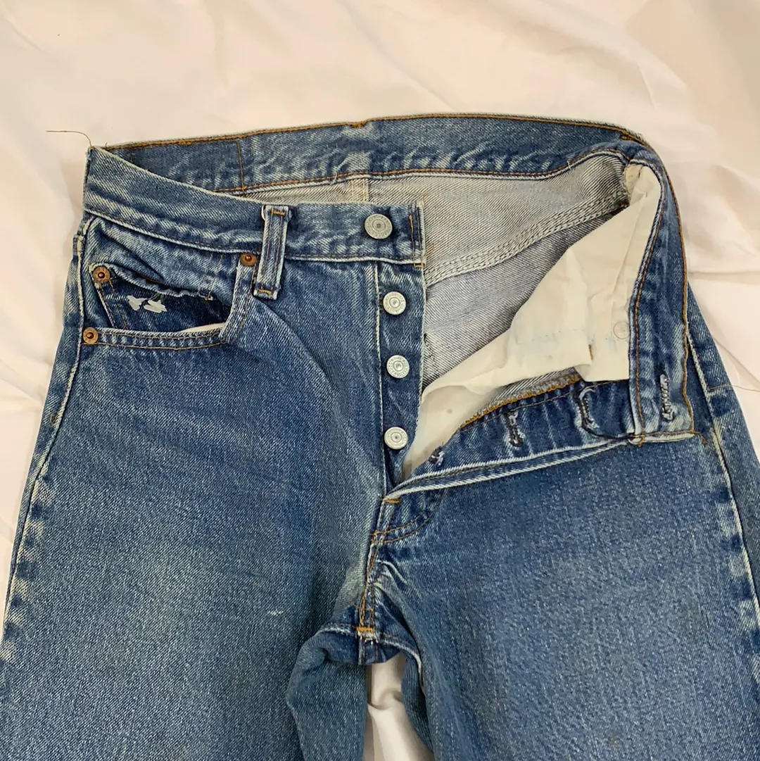 Vintage Levi’s denim 501 pants - 28in